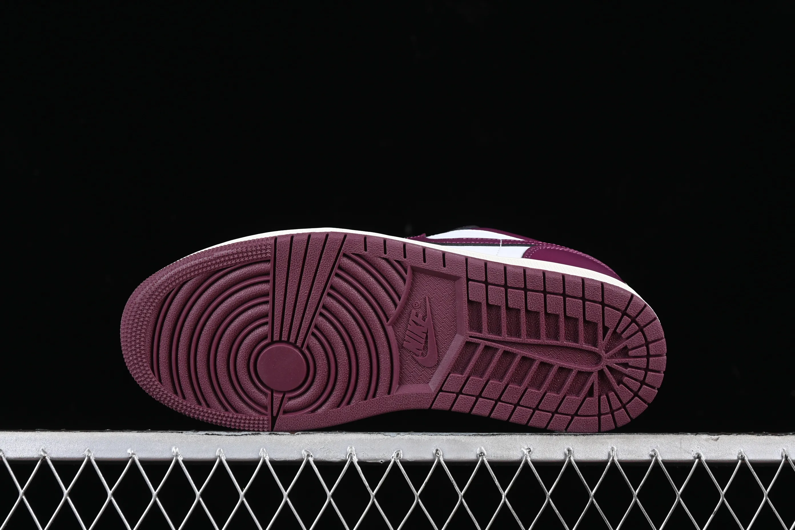 All categories Air Jordan Jordan series basketball shoes Air Jordan 1 Low Air Jordan 1 Low AJ1 Joe 1 white rose red low-top cultural casual sneakers DC0774-161